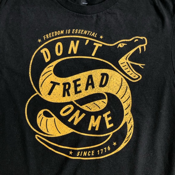 Don’t Tread on Me / Gadsden Flag T-Shirt - Picture 3 of 9